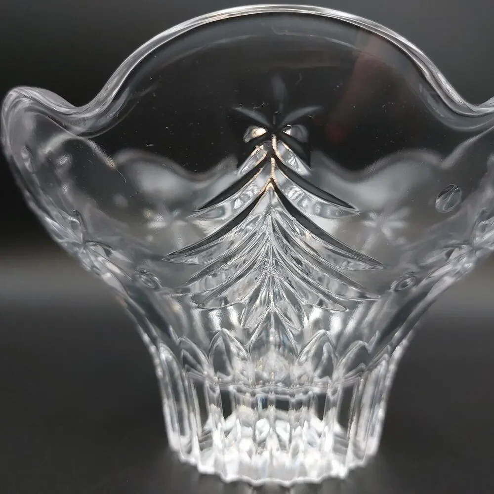 Mikasa Christmas Night Crystal Footed Bowl 6